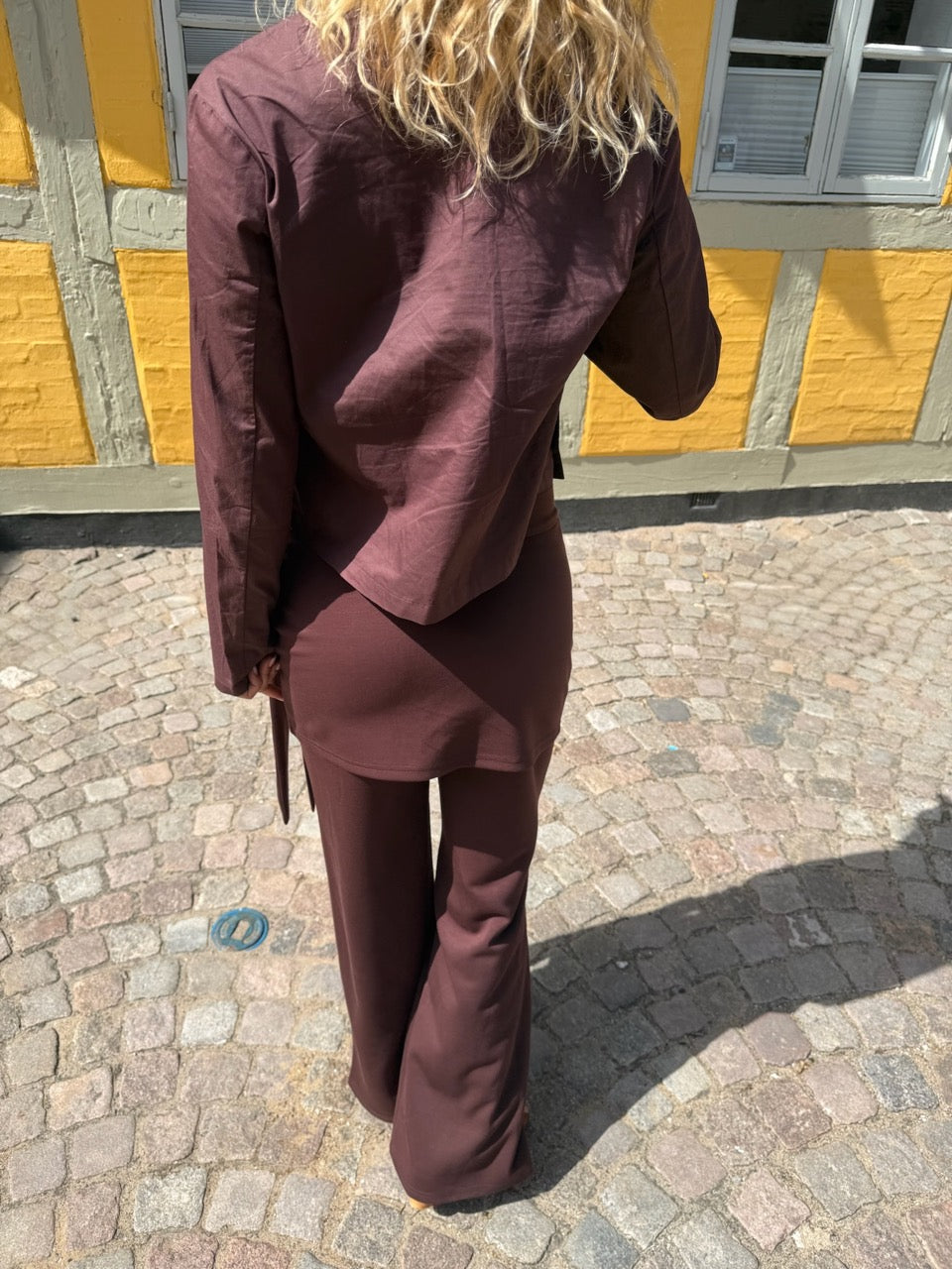 ALBA BUKSER MED NEDERDEL - BRUN