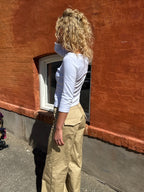 ESTHER BUKSER MED KNAPPER - BEIGE