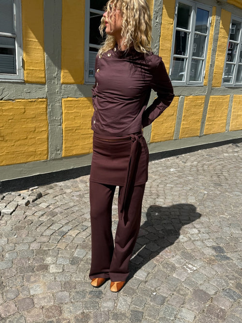 ALBA BUKSER MED NEDERDEL - BRUN
